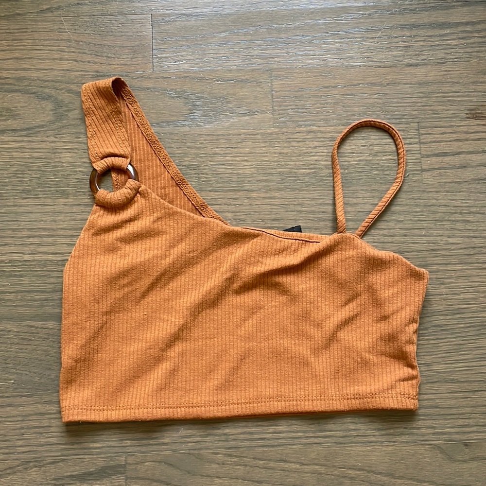 Forever 21 | Asymmetrical cropped tank